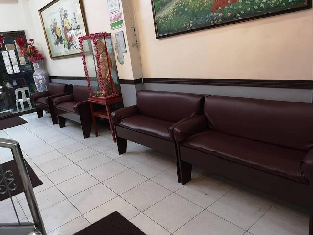 Magayon Hotel Legazpi Eksteriør bilde