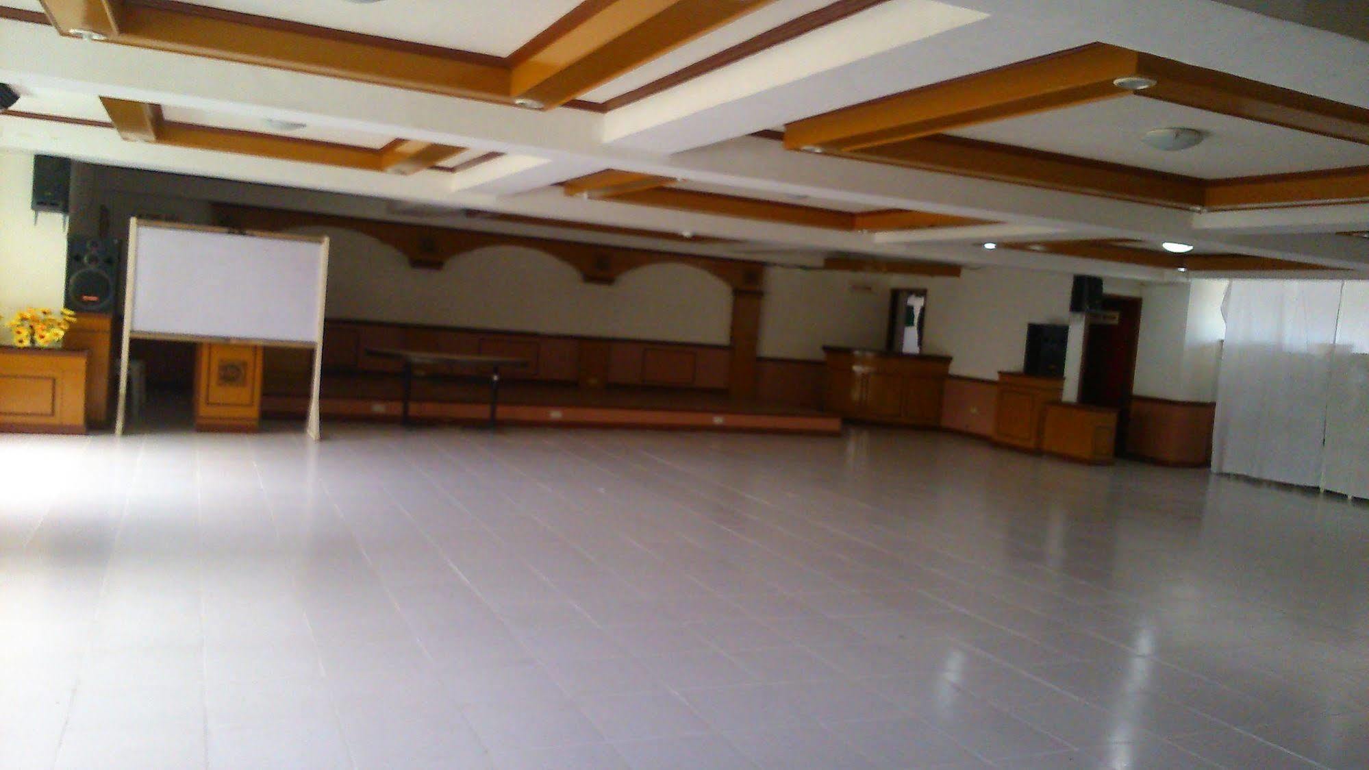 Magayon Hotel Legazpi Eksteriør bilde
